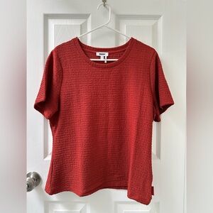 DKNY Scarlet Textured Short Sleeve Top